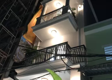 NHÀ PHỐ